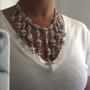 Skull necklace